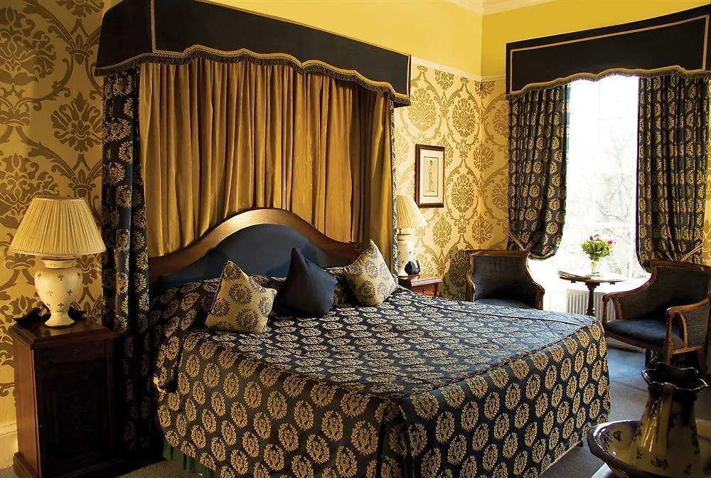 ***  Royal Scots Club Hotel Edimburgo Reino Unido