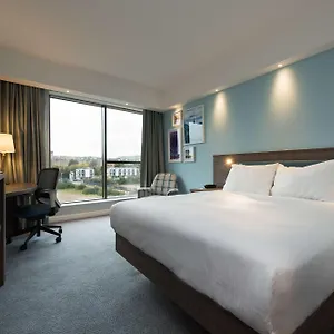 Hampton By Hilton West End Edynburg