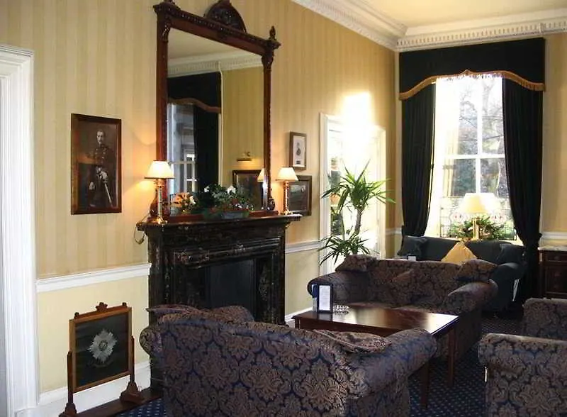 Hotel Royal Scots Club Edinburgh 3*,